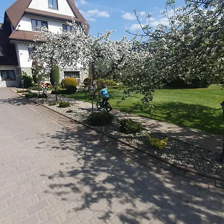 Panska Polana - Sala Zabaw, Duzy Ogrod, Las, Miejsce Na Grilla, Prywatny Parking *